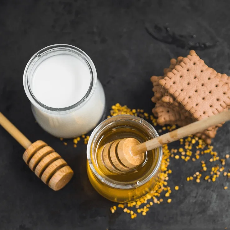 ingredients-for-milk-and-honey-brightening-mix